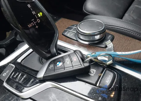 2019 BMW X3 Sdrive30I from USA, damaged, VIN 5UXTR7C58KLF25975